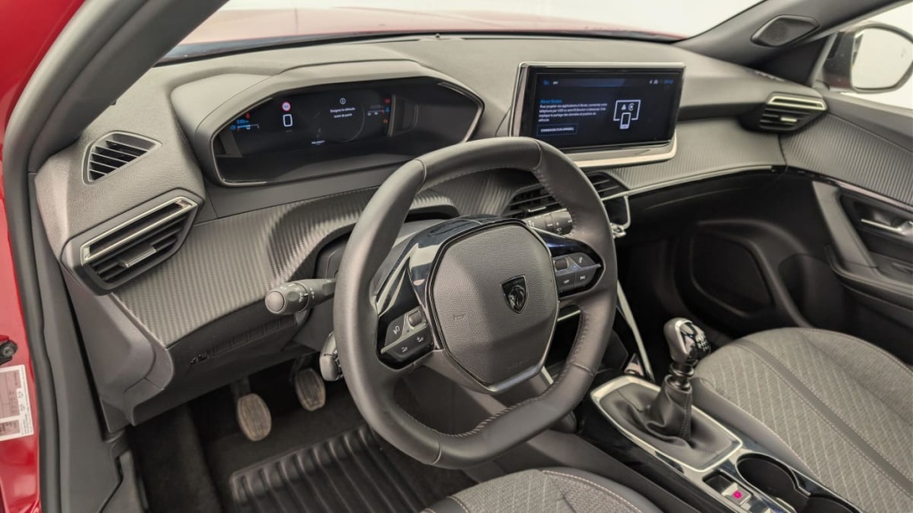 PEUGEOT 2008 PureTech 100 S S BVM6 Allure - ref: 1-313239 - Photo 15