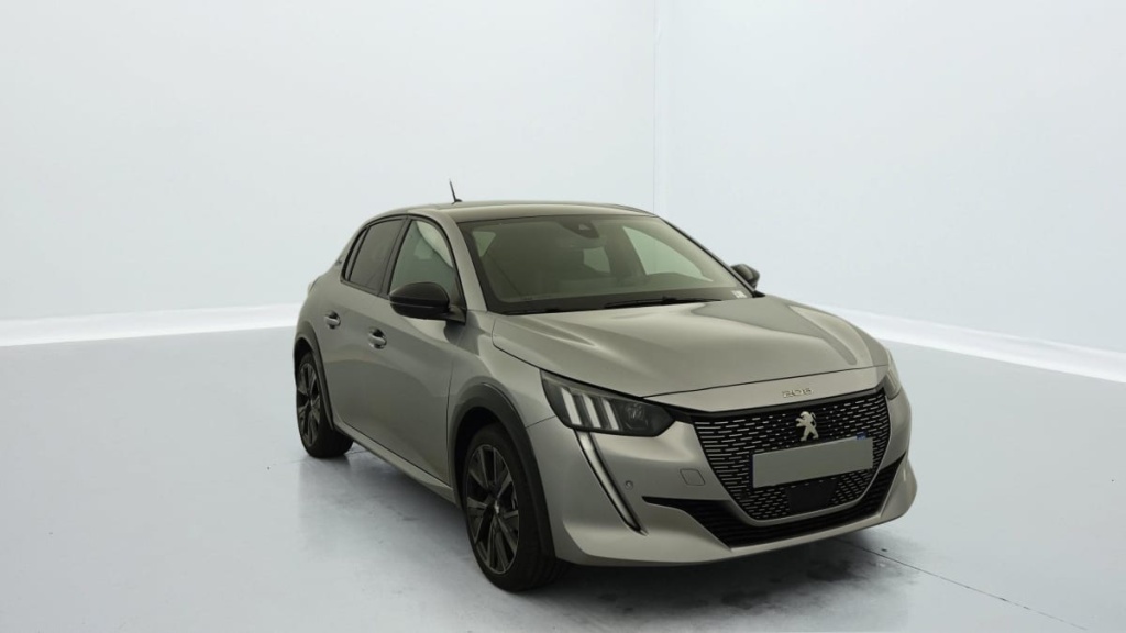 PEUGEOT 208 ELECTRIQUE 50 KWH 136CH GT - ref: 1-313882 - Photo 1