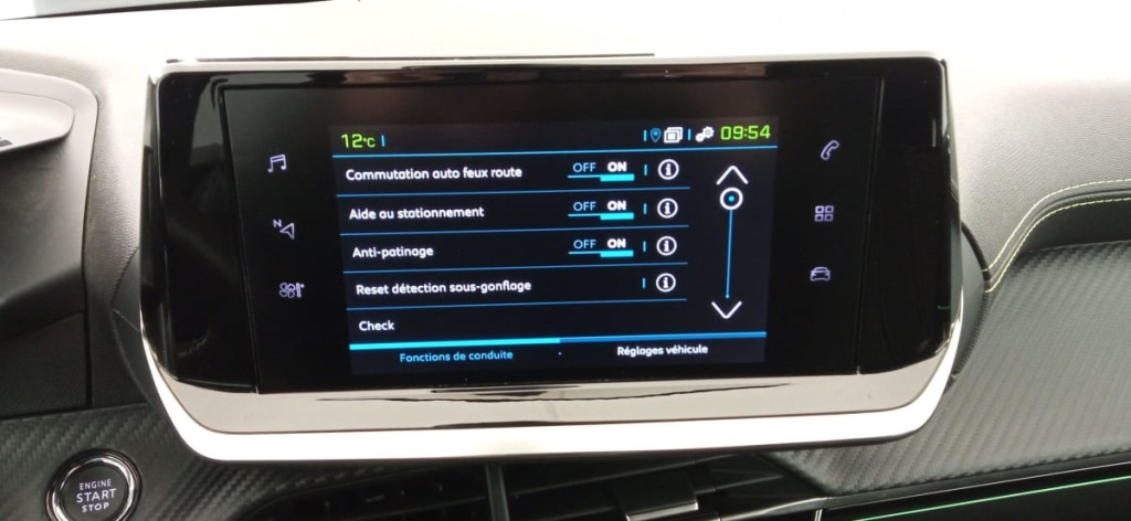 PEUGEOT 208 ELECTRIQUE 50 KWH 136CH GT - ref: 1-313882 - Photo 17
