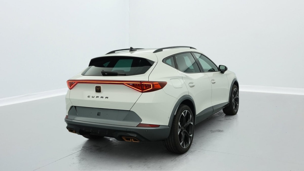 CUPRA FORMENTOR 1.4 E-HYBRID 245 CH DSG6 VZ - ref: 1-317706 - Photo 6