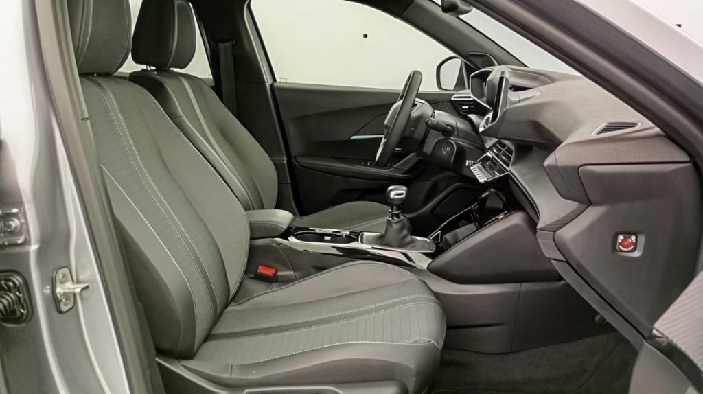 PEUGEOT 2008 PureTech 100 S S BVM6 Allure Pack - ref: 1-317868 - Photo 7