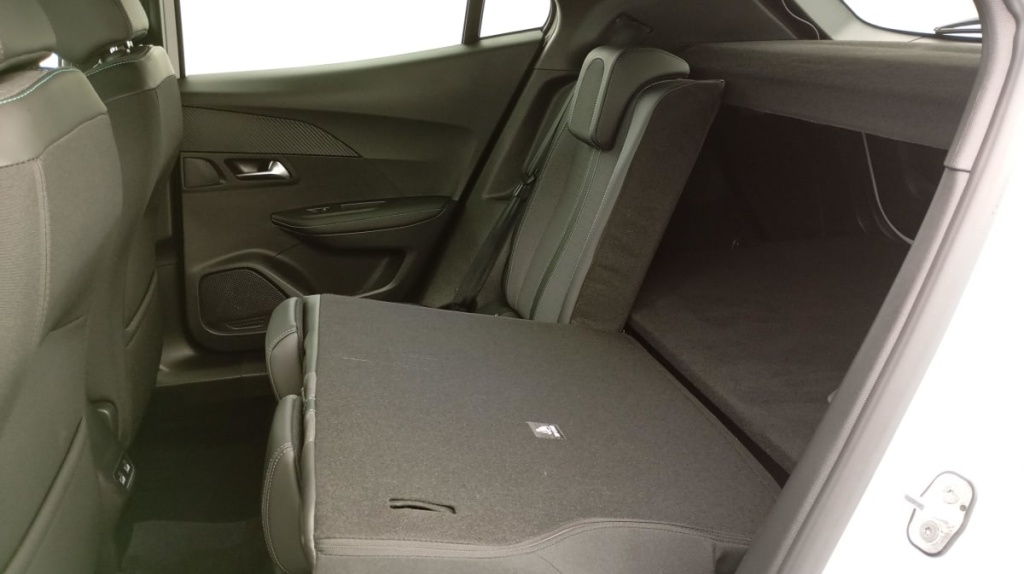 PEUGEOT 2008 PureTech 100 S S BVM6 Allure Pack - ref: 1-317916 - Photo 10