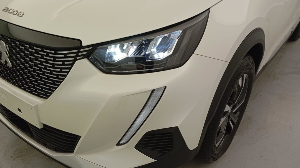 PEUGEOT 2008 PureTech 100 S S BVM6 Allure Pack - ref: 1-317916 - Photo 19