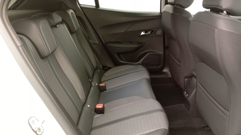 PEUGEOT 2008 PureTech 100 S S BVM6 Allure Pack - ref: 1-317916 - Photo 8
