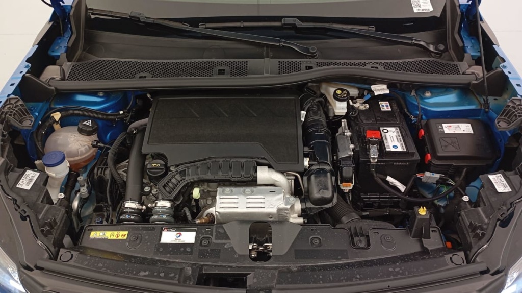 PEUGEOT 2008 PureTech 100 S S BVM6 Allure Pack - ref: 1-317959 - Photo 18