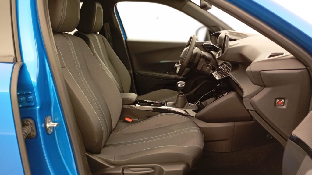 PEUGEOT 2008 PureTech 100 S S BVM6 Allure Pack - ref: 1-317959 - Photo 7