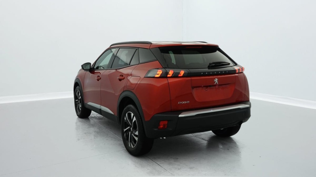 PEUGEOT 2008 PureTech 100 S S BVM6 Allure Pack - ref: 1-317960 - Photo 4