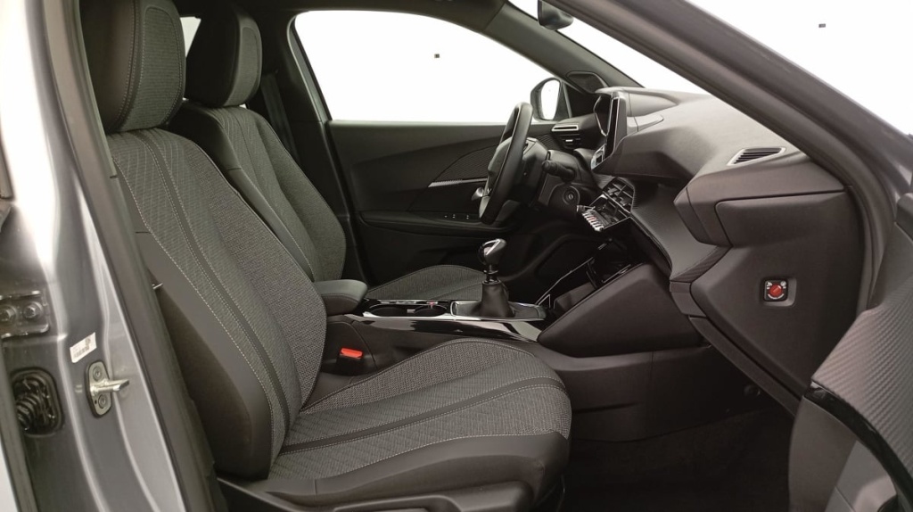 PEUGEOT 2008 PureTech 100 S S BVM6 Allure - ref: 1-320349 - Photo 7