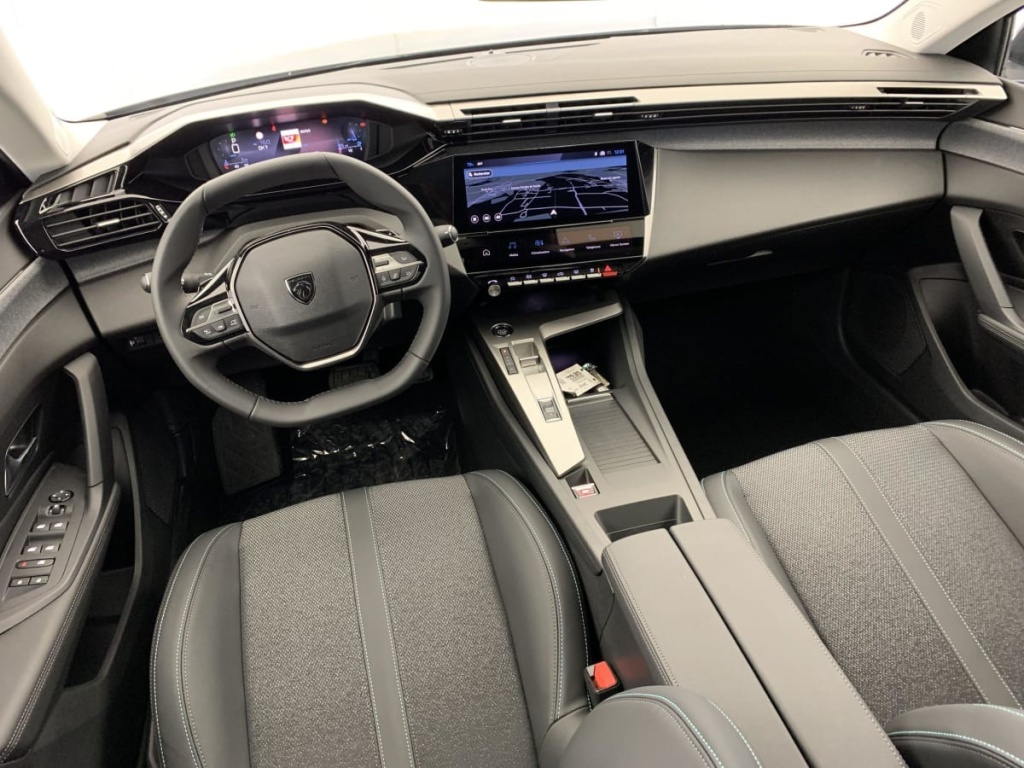PEUGEOT 308 BlueHDi 130ch S S EAT8 Allure - ref: 1-325082 - Photo 12