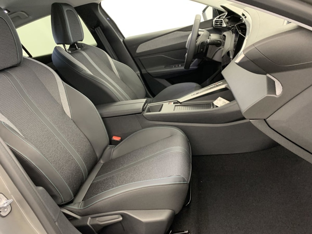 PEUGEOT 308 BlueHDi 130ch S S EAT8 Allure - ref: 1-325082 - Photo 7