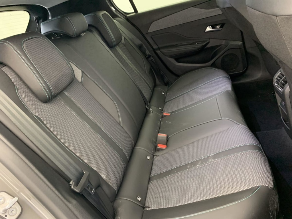 PEUGEOT 308 BlueHDi 130ch S S EAT8 Allure - ref: 1-325082 - Photo 8