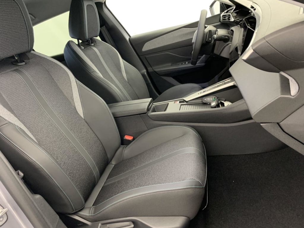 PEUGEOT 308 BlueHDi 130ch S S EAT8 Allure - ref: 1-325087 - Photo 7
