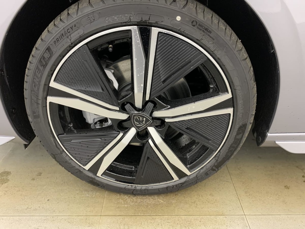 PEUGEOT 308 BlueHDi 130ch S S EAT8 GT - ref: 1-325272 - Photo 17