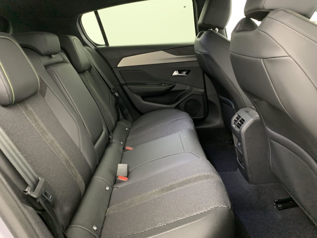 PEUGEOT 308 BlueHDi 130ch S S EAT8 GT - ref: 1-325272 - Photo 8