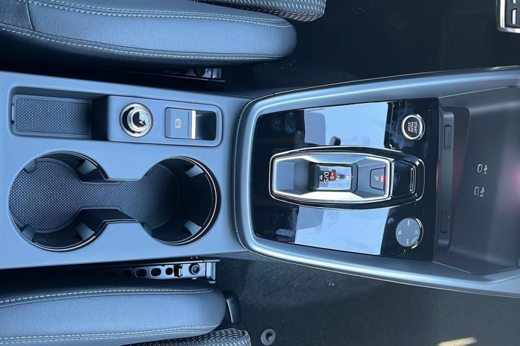 AUDI A3 SPORTBACK NOUVELLE 45 TFSI E HYBRIDE RECHARGEABLE 272 S TRONIC 6 S LINE - ref: 1-326825 - Photo 16