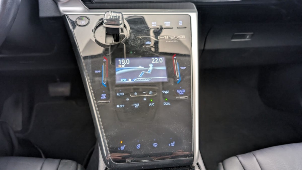TOYOTA Mirai Hydrogene 154 ch Dynamic - ref: 1-327581 - Photo 16