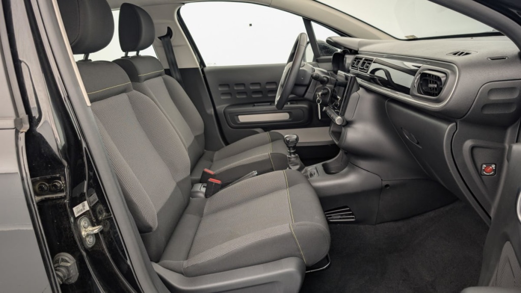 CITROEN C3 PureTech 110 BVM6 Plus - ref: 1-327796 - Photo 7