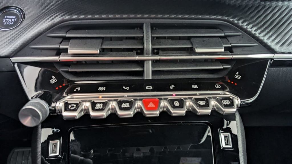 PEUGEOT 2008 ELECTRIQUE 136 CH ALLURE PACK - ref: 1-327972 - Photo 17