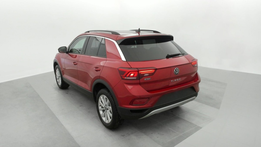 VOLKSWAGEN T-ROC 1.5 TSI EVO2 150 Start Stop DSG7 Life - ref: 1-328261 - Photo 4