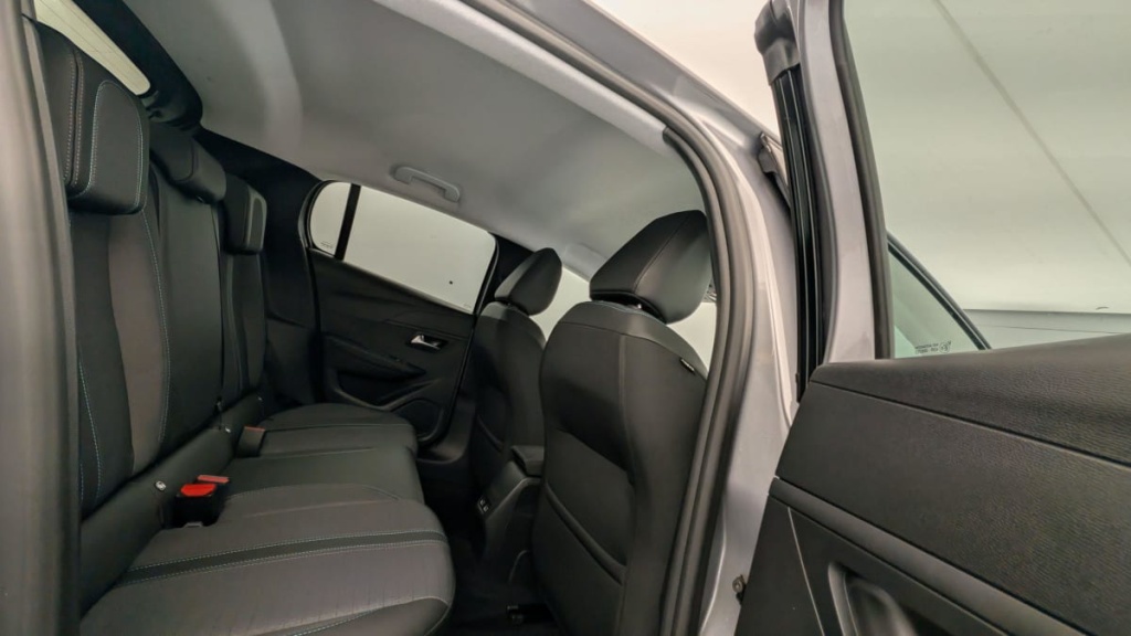 PEUGEOT 208 ELECTRIQUE 50 kWh 136ch Allure Pack - ref: 1-328413 - Photo 8