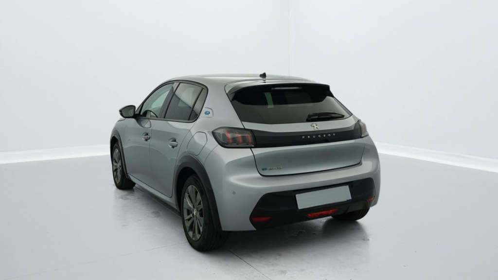 PEUGEOT 208 ELECTRIQUE 50 KWH 136CH ALLURE - ref: 1-328459 - Photo 4