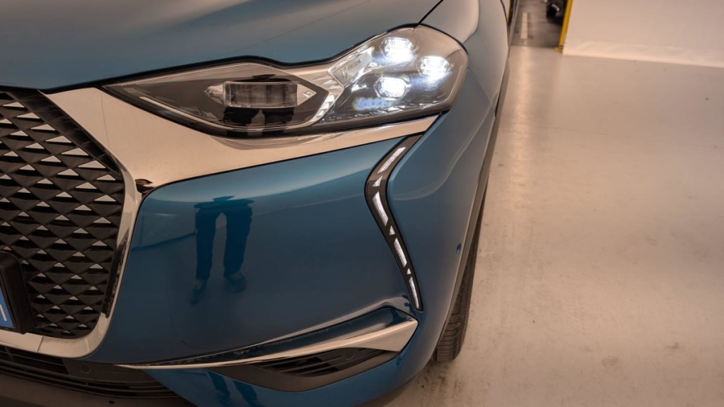 DS ds3 crossback PURETECH 130 EAT8 RIVOLI - ref: 1-329030 - Photo 19