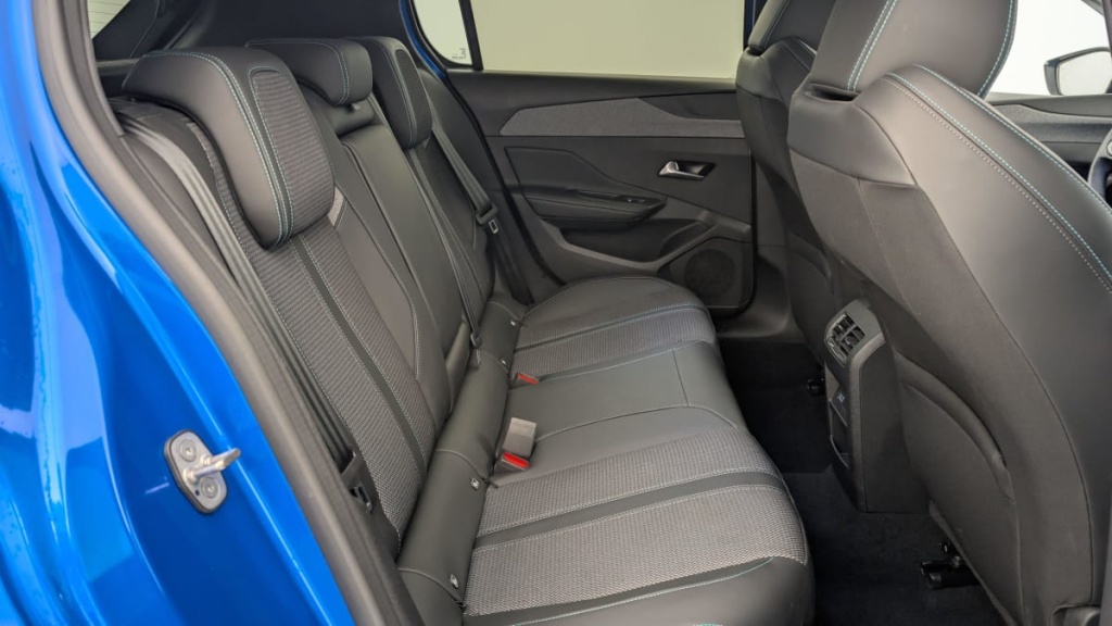 PEUGEOT 308 PureTech 130ch S S BVM6 Allure Pack - ref: 1-329529 - Photo 8