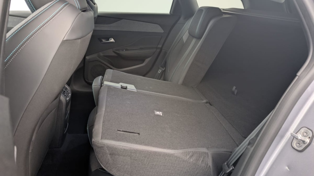 PEUGEOT 308 SW PureTech 130ch S S BVM6 Allure - ref: 1-329796 - Photo 10