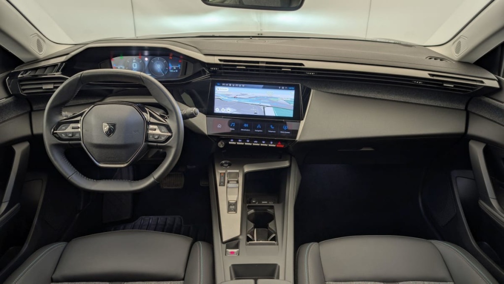 PEUGEOT 408 PureTech 130 ch S S EAT8 Allure - ref: 1-330044 - Photo 11