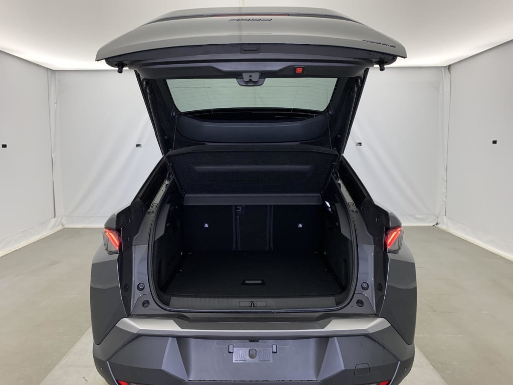 PEUGEOT 3008 Hybrid 145 e-DCS6 GT - ref: 1-330240 - Photo 11