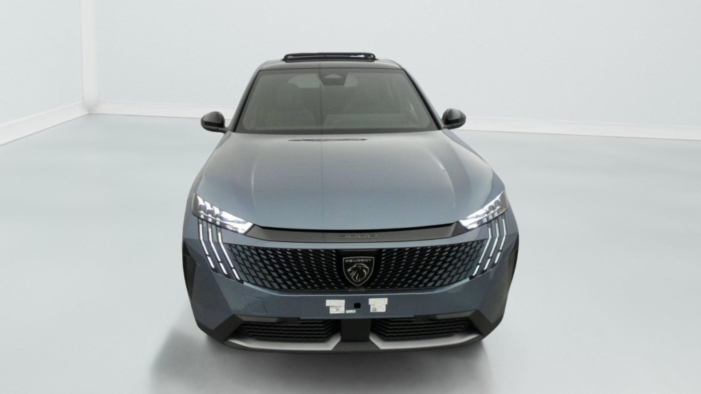 PEUGEOT 3008 Hybrid 145 e-DCS6 GT - ref: 1-330261 - Photo 2