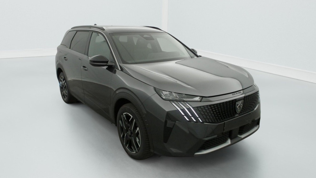 PEUGEOT 5008 Hybrid 145 e-DCS6 Allure - ref: 1-330339 - Photo 1