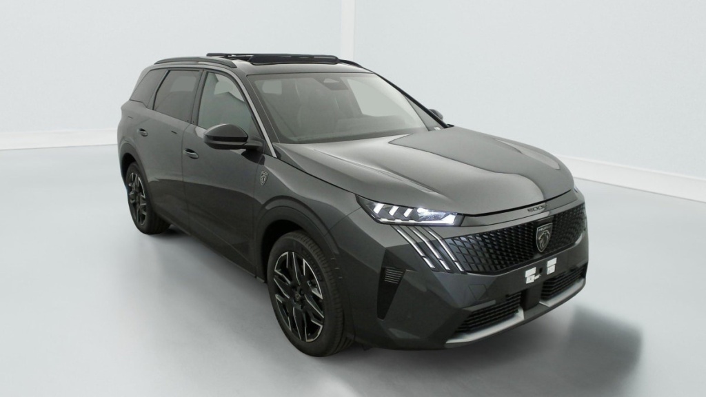 PEUGEOT 5008 Hybrid 145 e-DCS6 GT - ref: 1-330420 - Photo 1