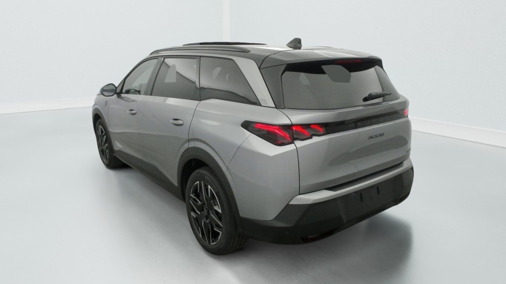 PEUGEOT 5008 Hybrid 145 e-DCS6 GT - ref: 1-330426 - Photo 5