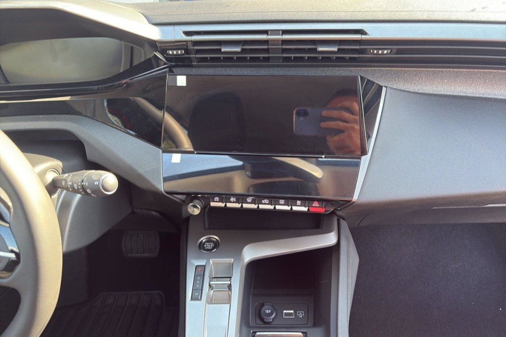 PEUGEOT 308 PureTech 130ch S S EAT8 Allure - ref: 1-331071 - Photo 13