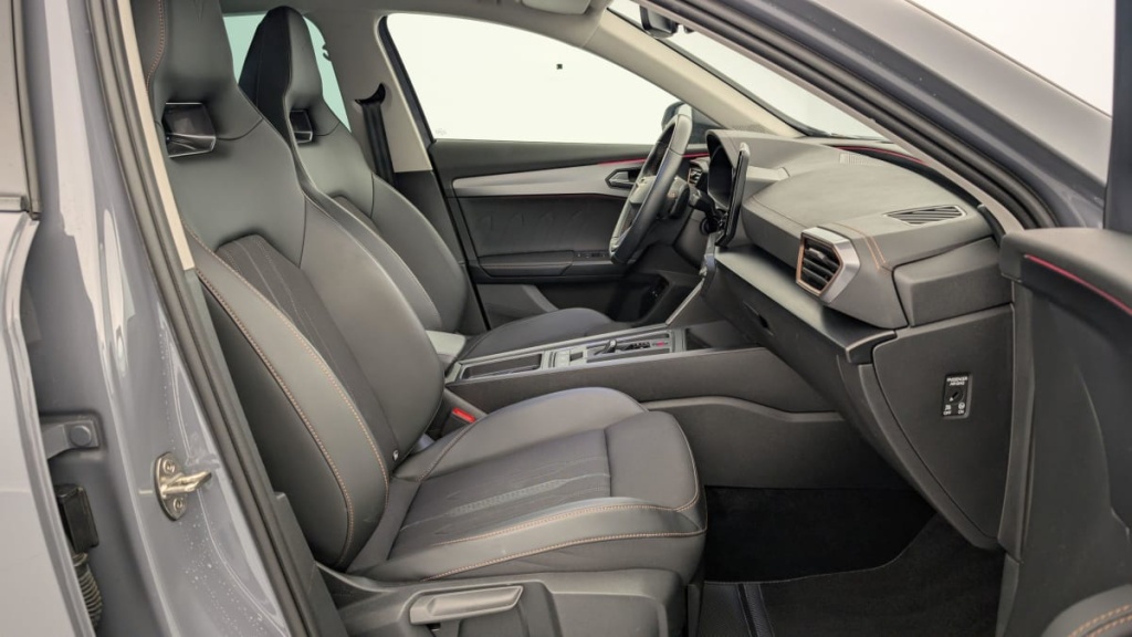 CUPRA FORMENTOR 1.4 e-HYBRID 204 ch DSG6 V - ref: 1-331230 - Photo 7