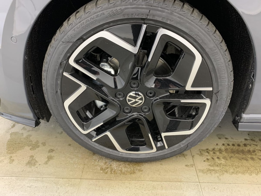 VOLKSWAGEN GOLF 8 NOUVELLE 2.0 TDI 150 DSG7 R-LINE - ref: 1-331613 - Photo 19