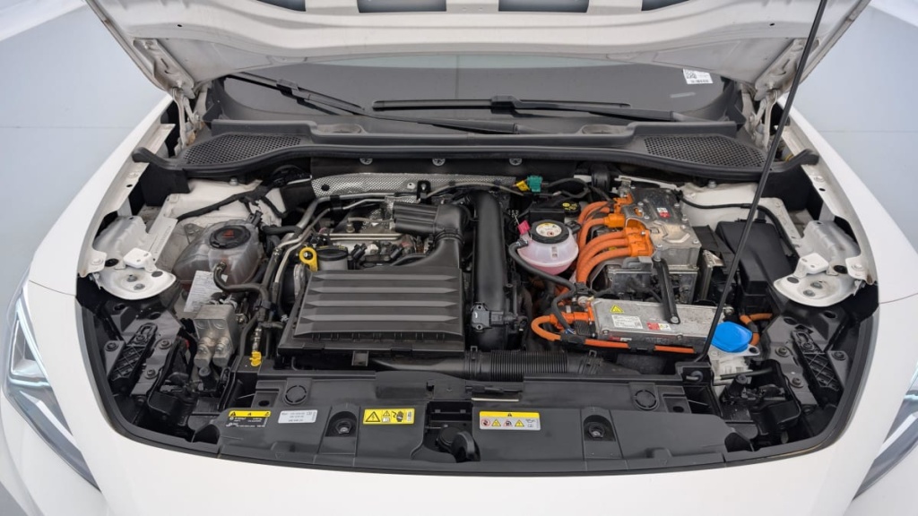 CUPRA Formentor 1.4 e-HYBRID 204 ch DSG6 V - ref: 1-332313 - Photo 20