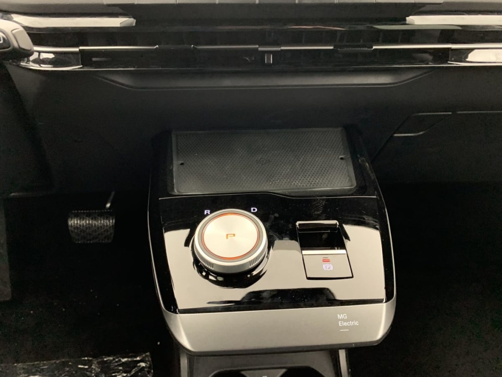 MG MG4 ELECTRIC 64KWH - 150 KW 2WD LUXURY - ref: 1-332397 - Photo 16