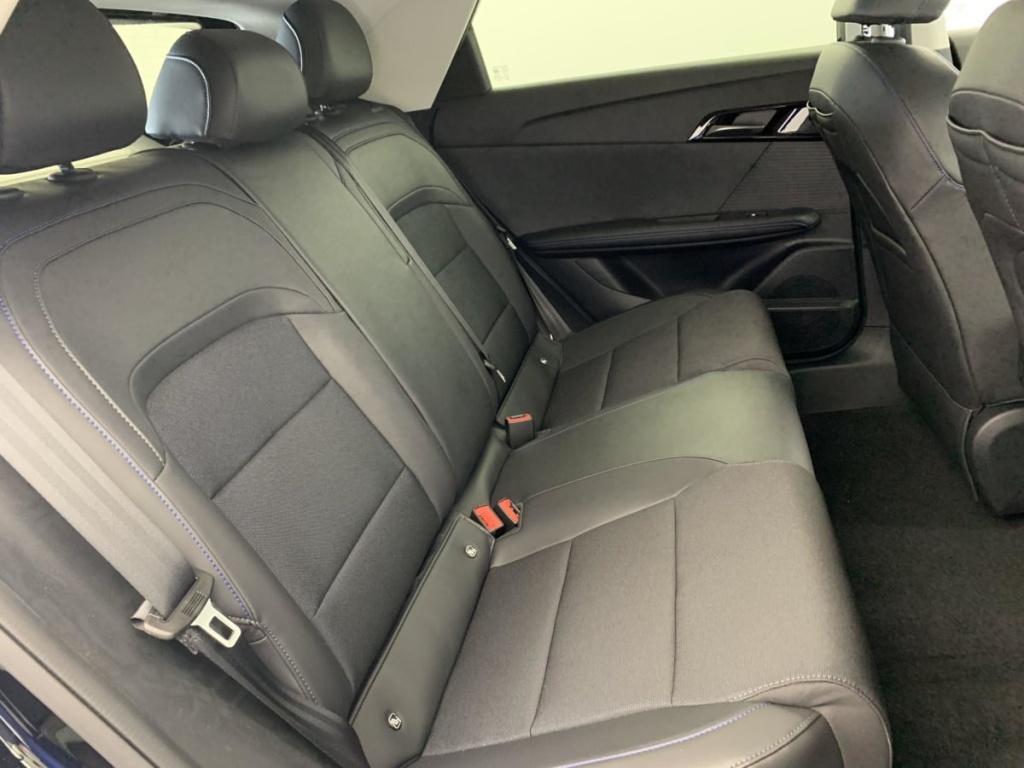 MG MG4 ELECTRIC 64KWH - 150 KW 2WD LUXURY - ref: 1-332397 - Photo 8