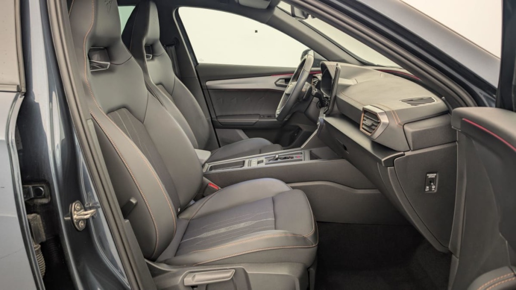 CUPRA FORMENTOR 1.4 E-HYBRID 245 CH DSG6 VZ - ref: 1-332617 - Photo 7
