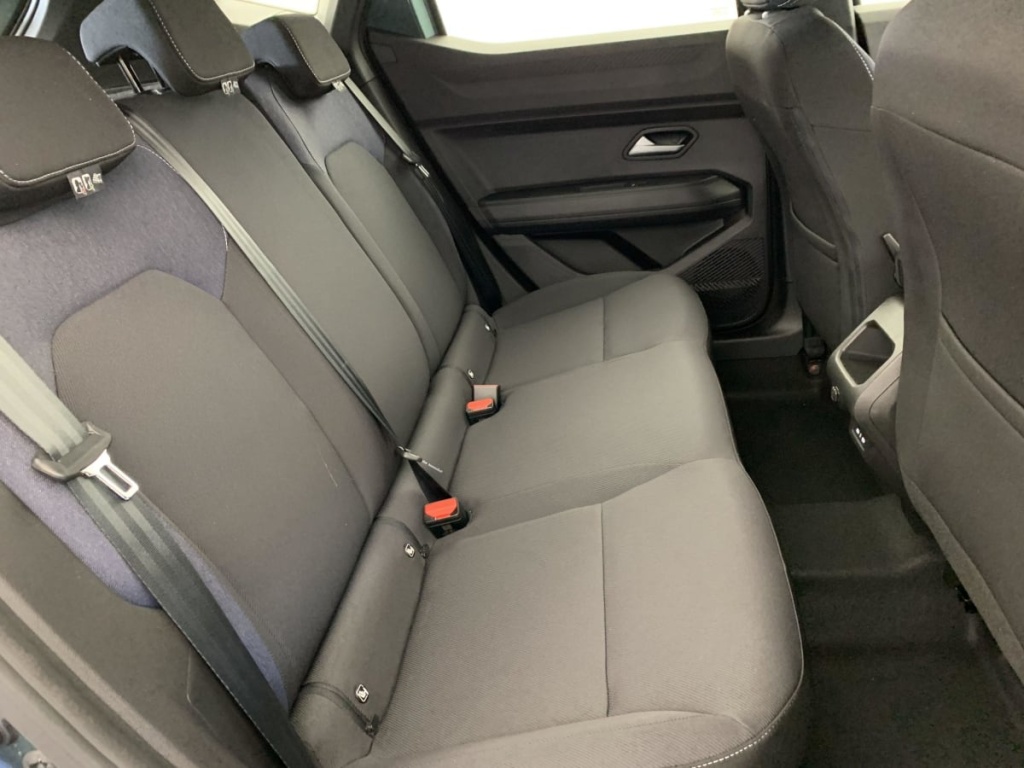 DACIA DUSTER TCe 130 4x4 Expression - ref: 1-333052 - Photo 8