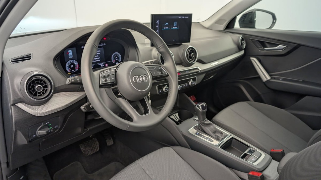 AUDI Q2 35 TFSI 150 S tronic 7 Design - ref: 1-333222 - Photo 13