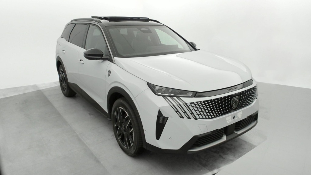 PEUGEOT 5008 NOUVEAU HYBRID 145 E-DCS6 GT - ref: 1-333267 - Photo 1