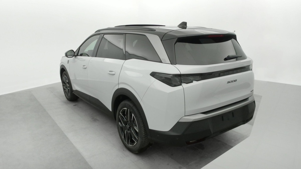 PEUGEOT 5008 NOUVEAU HYBRID 145 E-DCS6 GT - ref: 1-333267 - Photo 4