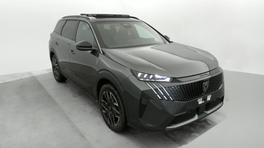 PEUGEOT 5008 NOUVEAU HYBRID 145 E-DCS6 GT - ref: 1-333270 - Photo 1