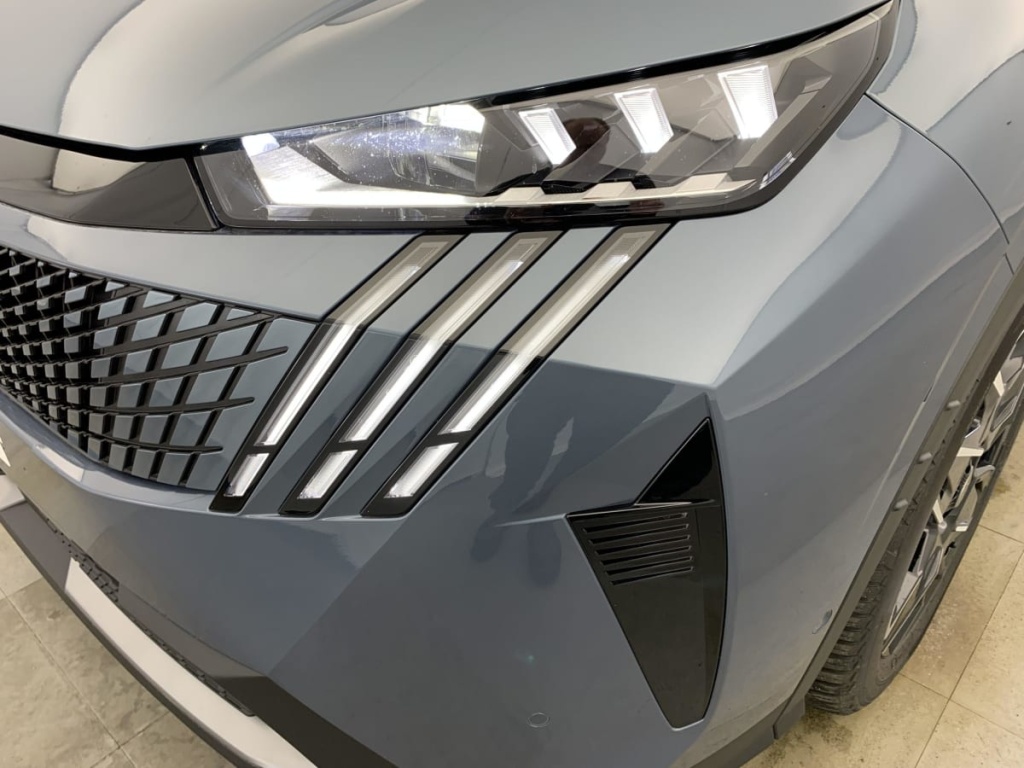 PEUGEOT 5008 NOUVEAU HYBRID 145 E-DCS6 GT - ref: 1-333276 - Photo 20