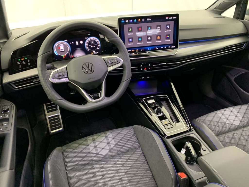 VOLKSWAGEN GOLF 8 NOUVELLE 2.0 TDI 150 DSG7 R-LINE - ref: 1-333354 - Photo 11