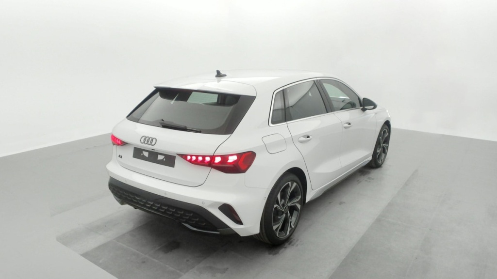 AUDI A3 SPORTBACK NOUVELLE 35 TDI 150 S TRONIC 7 S LINE - ref: 1-333737 - Photo 6