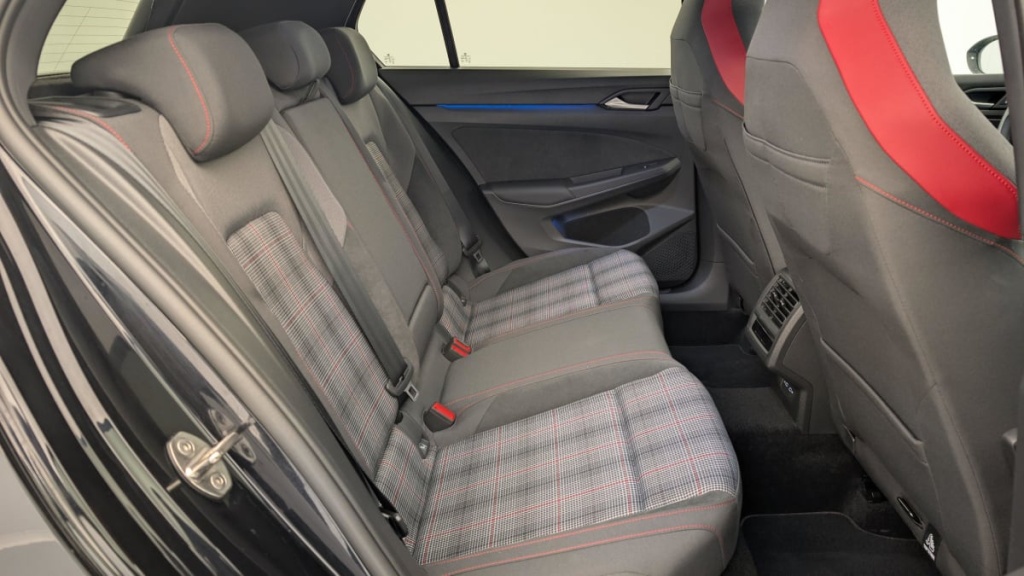 VOLKSWAGEN GOLF 8 2.0 TSI 245 DSG7 GTI - ref: 1-333818 - Photo 8